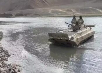 लडाखमध्ये रणगाडा सरावादरम्यान मोठी दुर्घटना !  