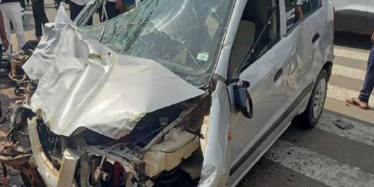 कोल्हापूर सायबर चौकात अपघात; दोघांचा मृत्यू, तीन जखमी