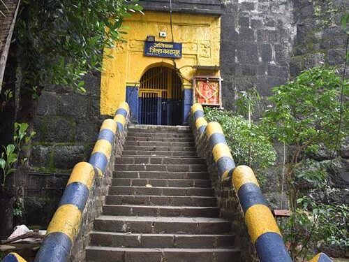 जिल्हा कारागृहातील कर्मचार्‍यांची तारेवरची कसरत