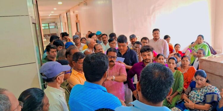 कर्जत शहराचा पाणीप्रश्‍न पेटला