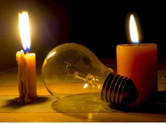 पाऊस येताच बत्ती गुल