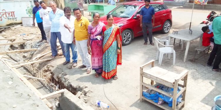 गटाराचे काम धिम्या गतीने