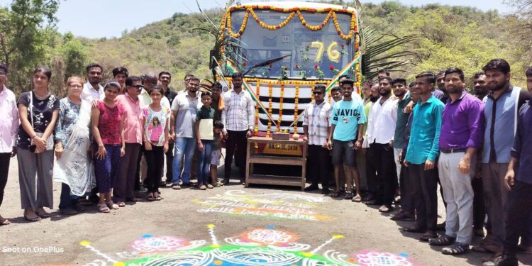 मुरुडमध्ये एसटीचा वर्धापनदिन साजरा