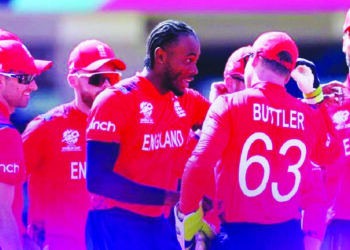 इंग्लंडचा ओमानवर ऐतिहासिक विजय