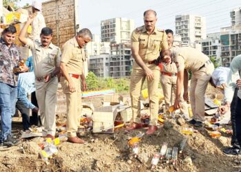 लाखो रुपयांचा दारूचा मुददेमाल नष्ट