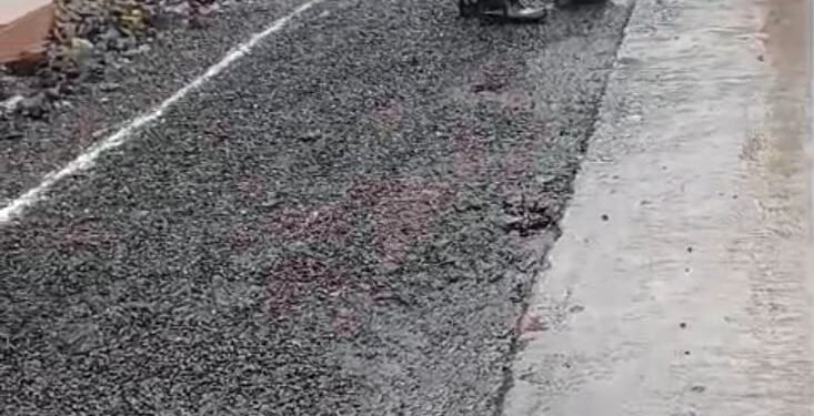 साईडपट्टी कामाविरोधात रसायनीकरांत नाराजी