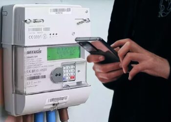 महावितरणच्या कार्यालयांना स्मार्ट मीटर