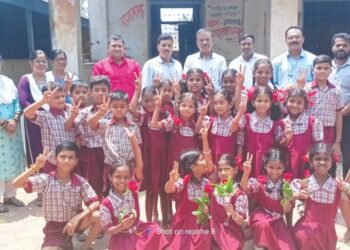 शाळेतले पहिले पाऊल, उज्ज्वल देश घडवेल