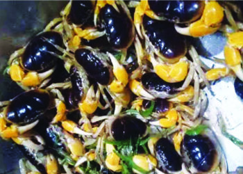 मुठे खरेदीसाठी खवय्यांची धडपड