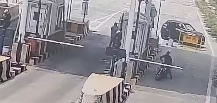 समृद्धी महामार्गावर हाणामारी; चार गंभीर जखमी