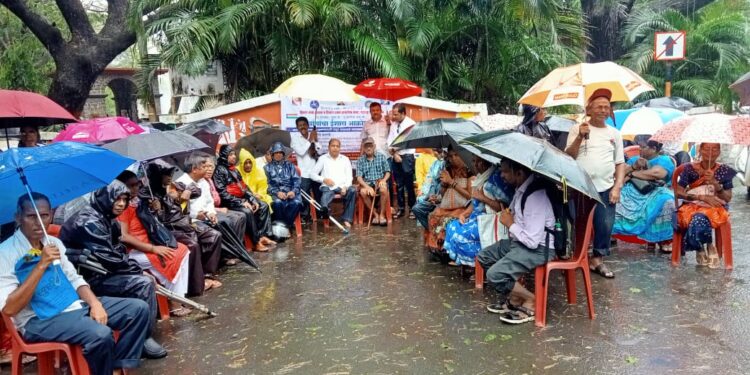 दिव्यांगाच्या प्रश्‍नांबाबत धरणे आंदोलन