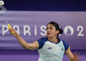 सलगच्या पराभवांमुळे निवृत्तीची घोषणा