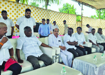 जयंत पाटील यांच्याकडून डामसे कुटुंबियांचे सांत्वन