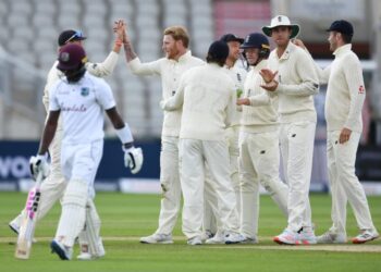 इंग्लंडची वेस्ट इंडिजवर मात