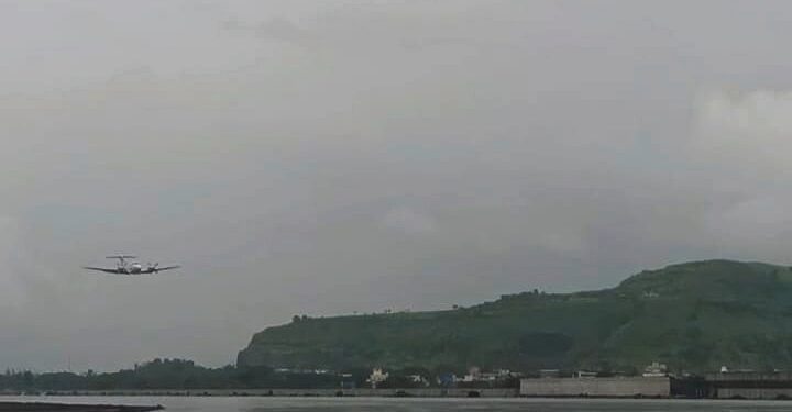 सिग्नल चाचणीसाठी नवी मुंबई विमानतळावर विमान