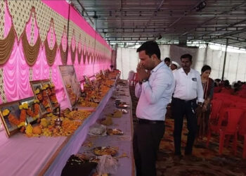 अन् अश्रुंचा बांध पुन्हा एकदा फुटला