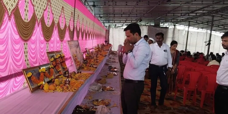 अन् अश्रुंचा बांध पुन्हा एकदा फुटला