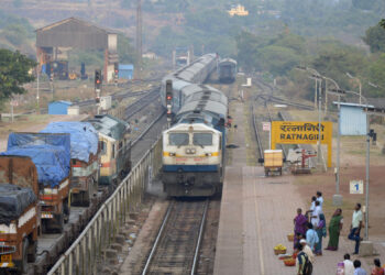 ‘कोकण रेल्वेचा स्वतंत्र झोन हवा’