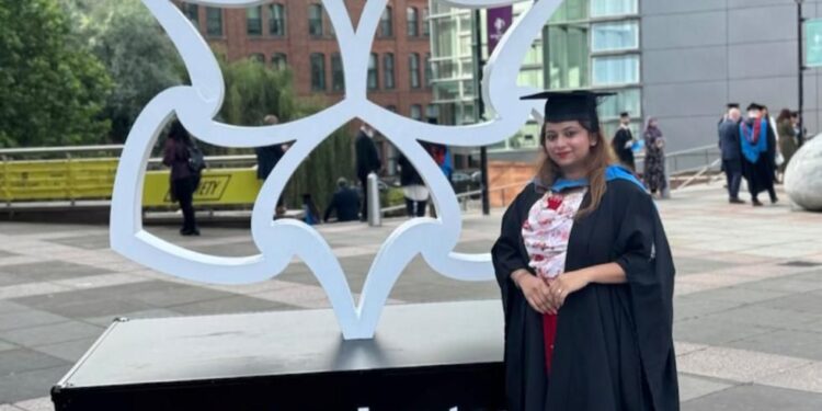 सेजलने संपादन केली पदव्युत्तर पदवी