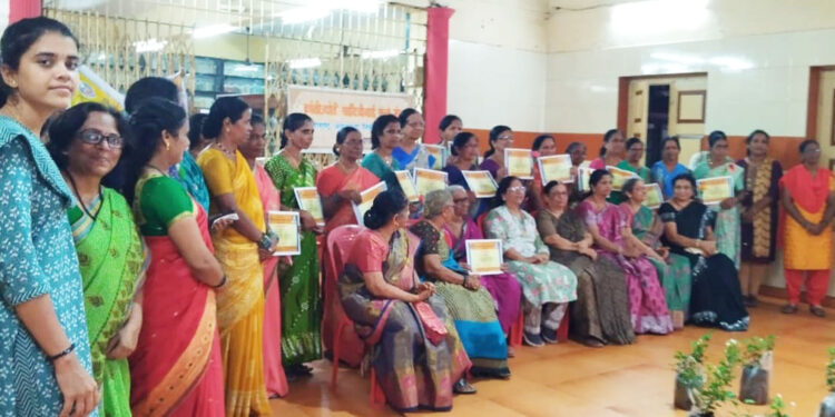 सन्मान सावित्री संघर्षाचा