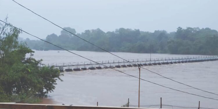 कर्जत तालुक्यात तुफानी पाऊस