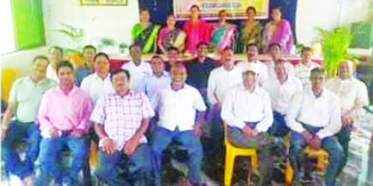 आजोबांचा स्नेहमेळावा