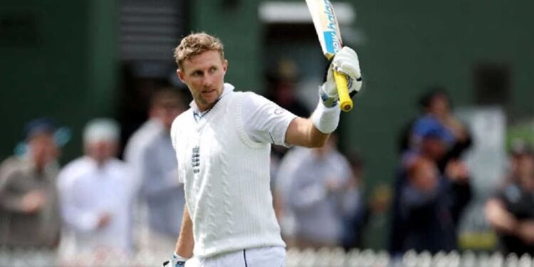 जो रुटने ब्रायन लाराला मागे टाकले