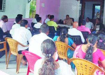 पोलीसांनी दिले कायद्याचे ज्ञान