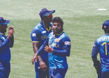 वनिंदू हसरंगाची कर्णधारपदावरून माघार