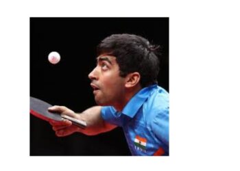 हरमीत देसाईचा एकतर्फी विजय