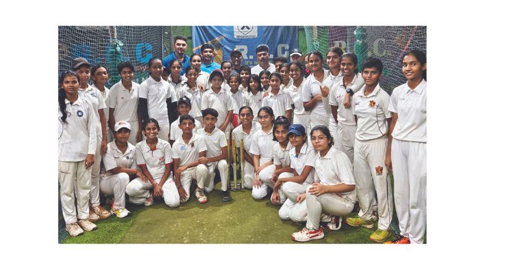 मुलींसाठी सराव शिबिराचे आयोजन