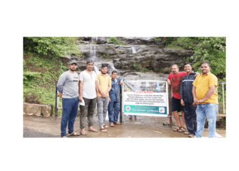 पर्यटकांनी सावधानता बाळगावी