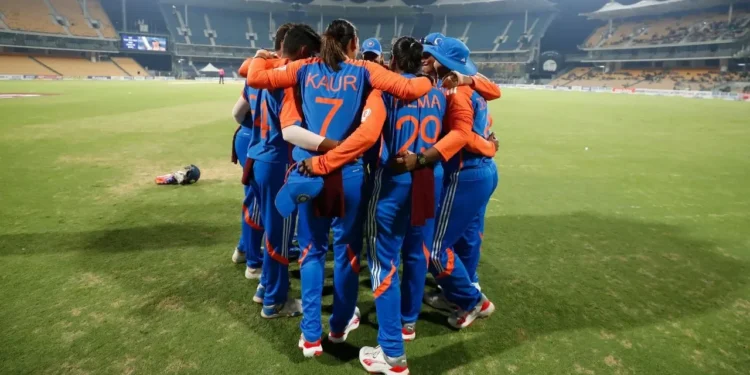 मालिका वाचवण्याचे आवाहन