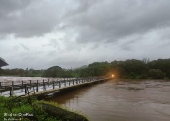 पुढील 24 तास धोक्याचे! जिल्ह्याला रेड अलर्ट, उद्या शाळा महाविद्यालयांना सुट्टी