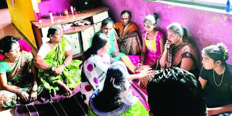 चित्रलेखा पाटील यांच्याकडून सांत्वन