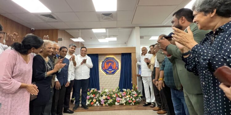 एमसीएच्या नव्या लोगोचे अनावरण