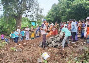 महाजने ग्रामस्थांचा स्तुत्य उपक्रम