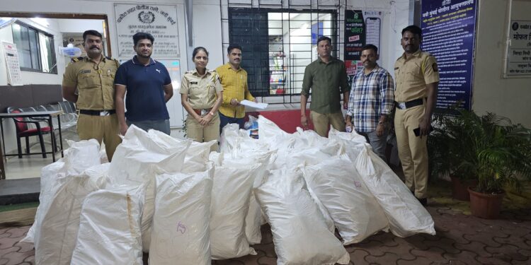 बेवारस टेम्पोतून गुटखा हस्तगत