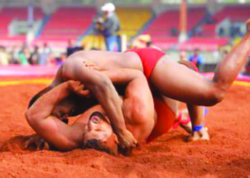 नारळी पौर्णिमेनिमित्त कुस्तीस्पर्धेचे आयोजन