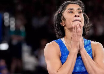 क्रीडा लवादाने एका ओळीतच विनेश फोगाटचा विषय संपवला