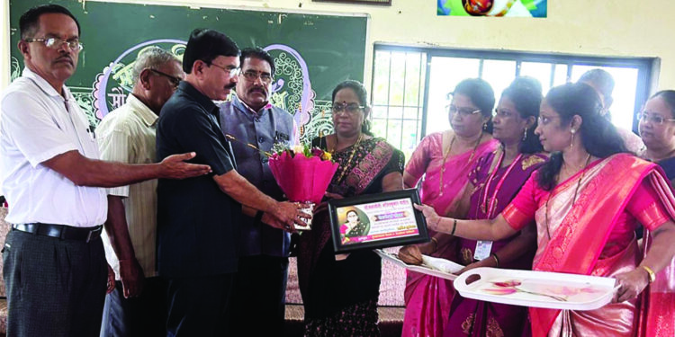 मनस्विनी पाटील सेवानिवृत्त