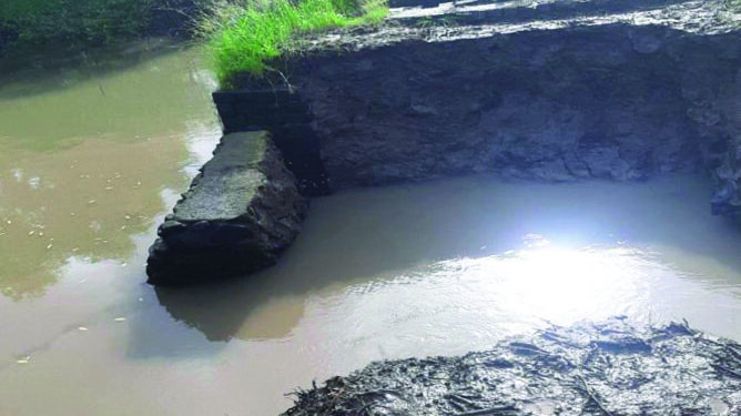 500 एकर शेती संकटात