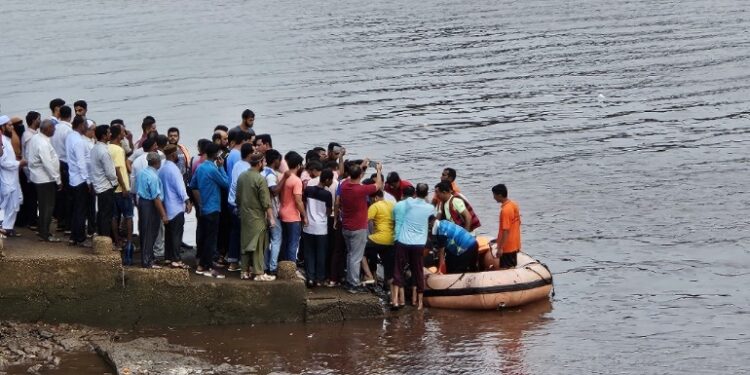 महाबळेश्‍वरच्या तीन पर्यटकांचा बुडून मृत्यू