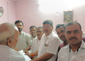 खंडित वीज पुरावठ्याबाबत ग्रामस्थ एकवटले