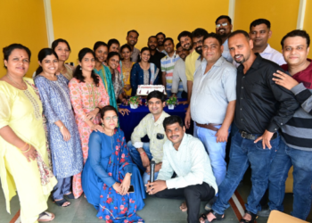 दहावीतील माजी विद्यार्थ्यांचा स्नेहमेळावा