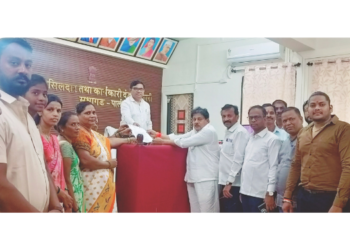 सुधागडात पोलिसांना दिले निवेदन