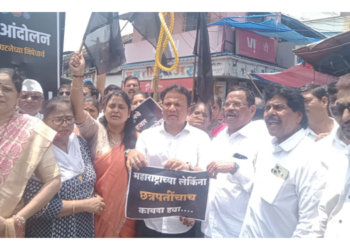 बदलापूर अत्याचार प्रकरणी महाविकास आघाडी आक्रमक