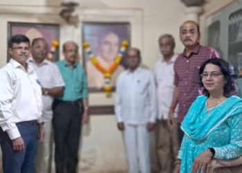 ना.ना. पाटील यांना अभिवादन