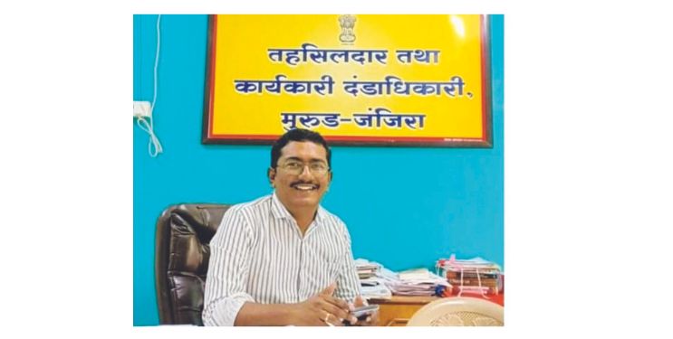 मुरुड तालुक्यात सर्व्हर डाऊन