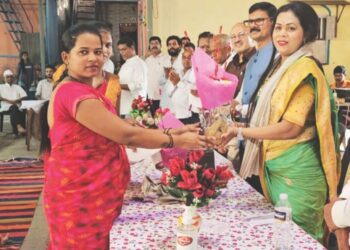 गडबमध्ये विद्यार्थ्यांचा कौतुक सोहळा